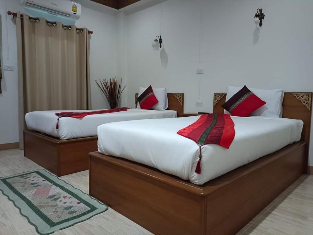 Maesot Siri Otel Mae Sot Dış mekan fotoğraf