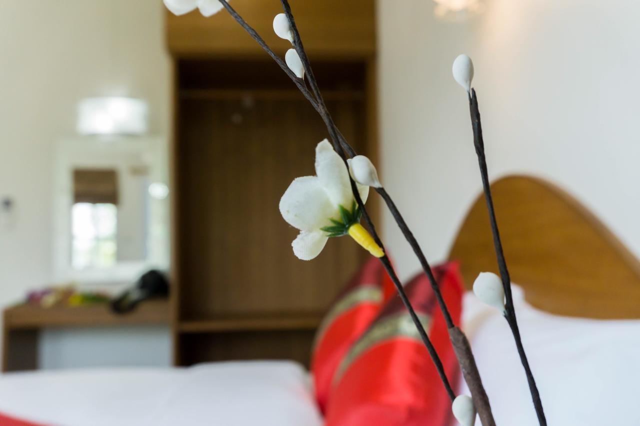 Maesot Siri Otel Mae Sot Dış mekan fotoğraf