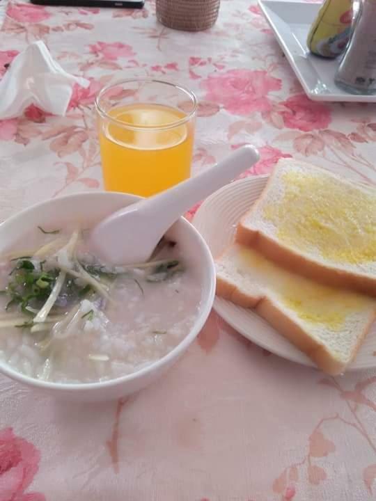 Maesot Siri Otel Mae Sot Dış mekan fotoğraf